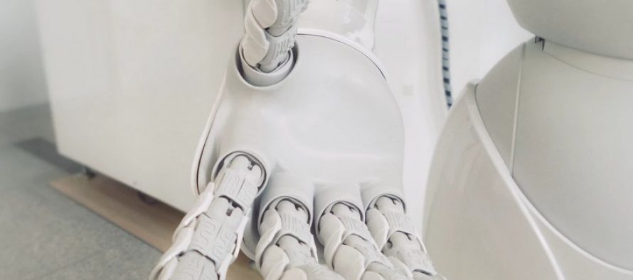 Intelligence artificielle hybride: la France se concentre sur la recherche