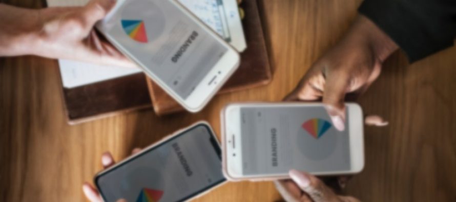 Les 5 meilleures applications pour le partage d’écran sur Android et iPhone